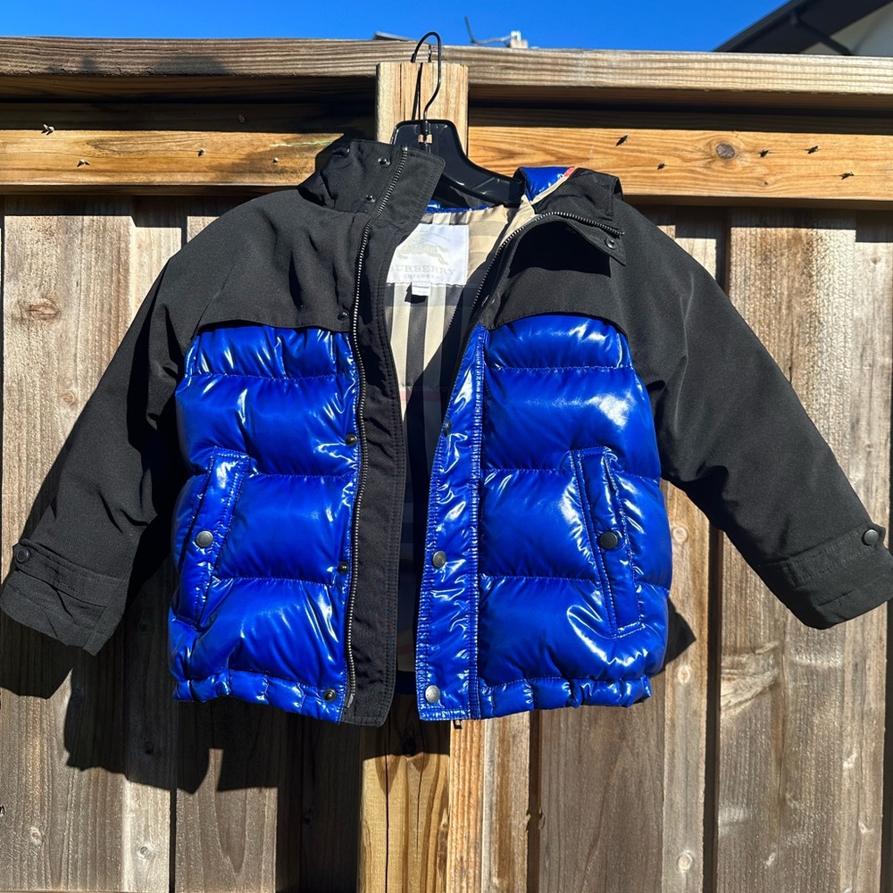 Burberry Kids Winter Jacket 6 y6
